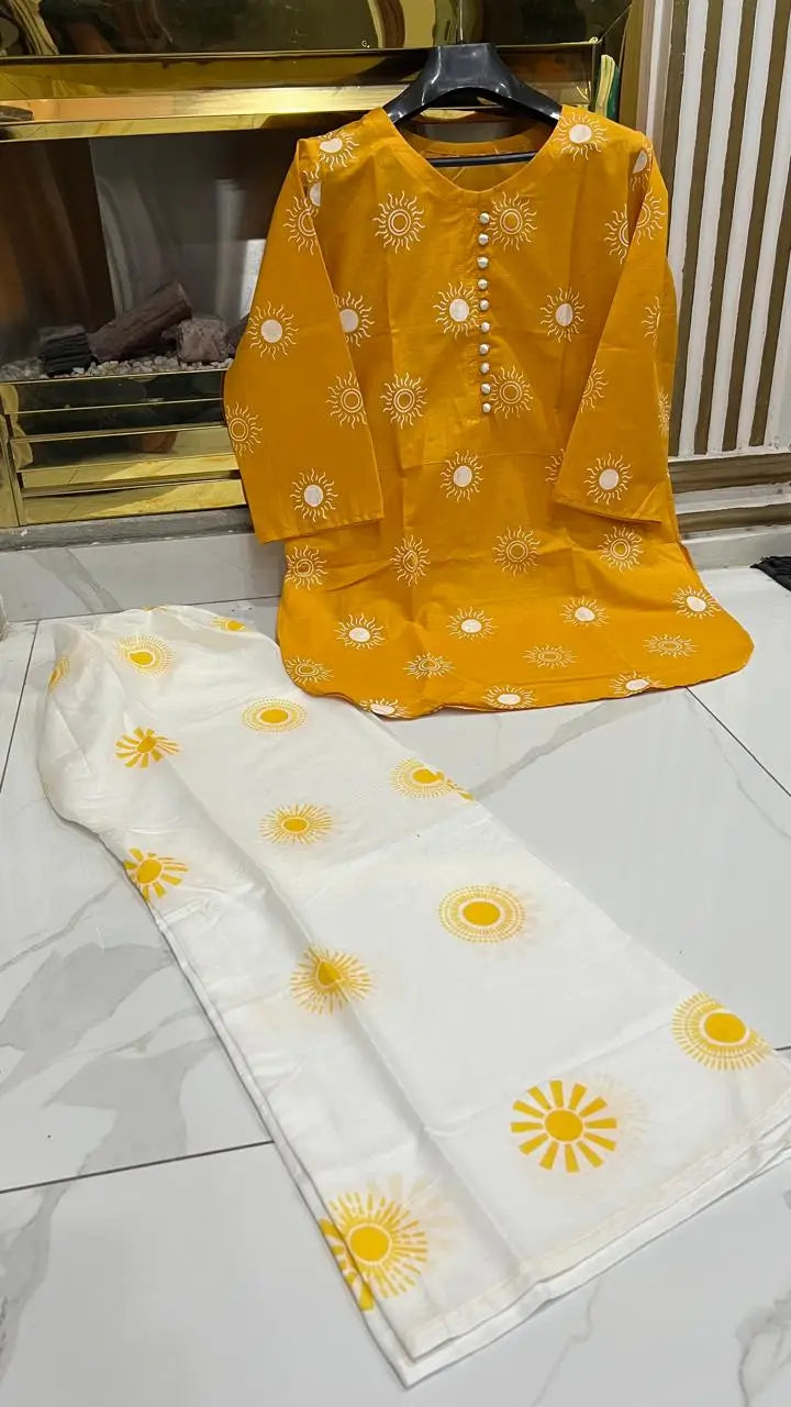 2 Pcs Women's Stitched Cotton Lawn Printed Co-Ord Set Sooraj Print