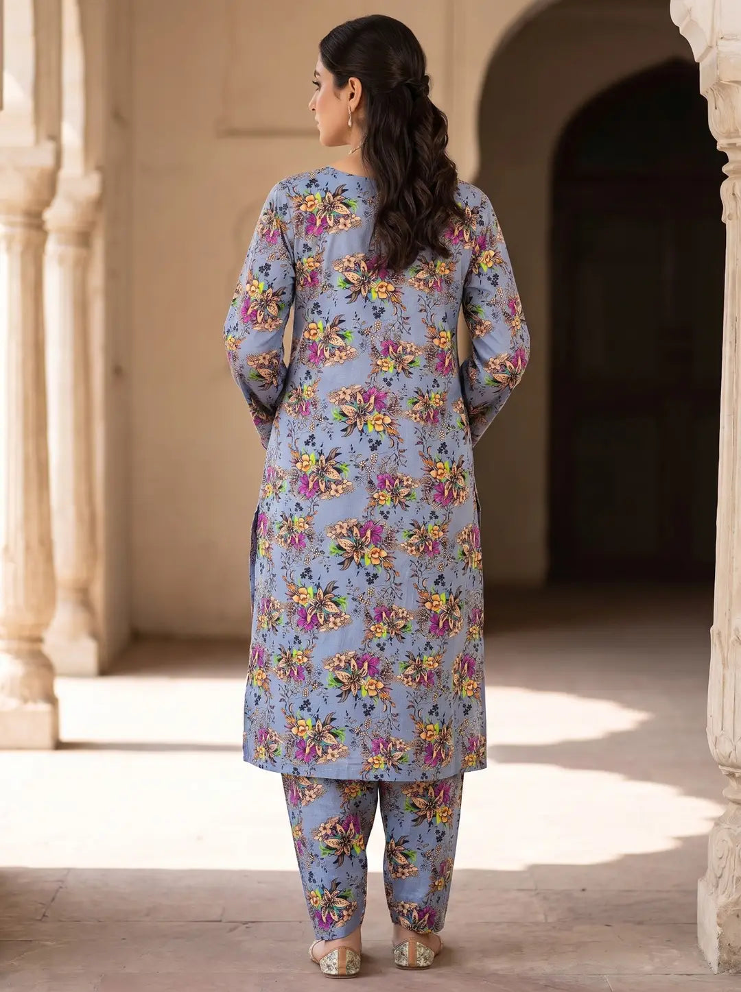 2 Pcs Women's Unstitched Printed Suit