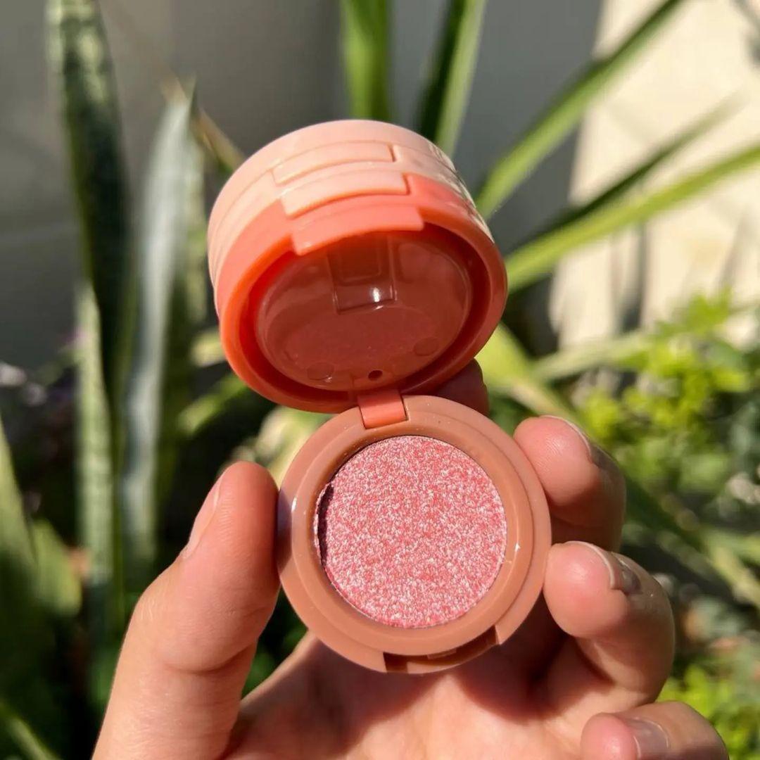 Glowy Blusher Highlighter Kit 2-in-1 Powder with Sponge